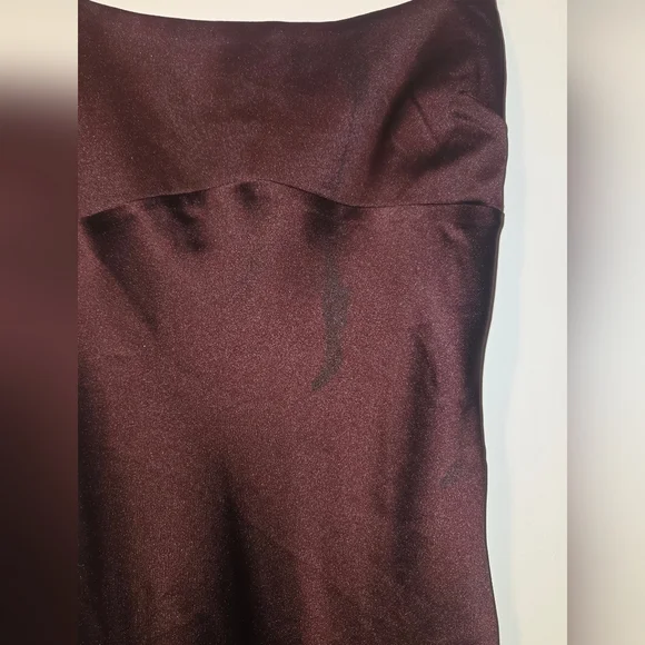 🎀Dynamite Satin Slip Dress in Deep Wine - Picture 4 of 7
